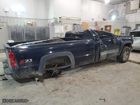 2005 Chevrolet Silverado 1500 Z71 with VIN 1GCEK14T45Z141604, listed as a Copart auction lot 44454935 with 0 mi miles and Non Repairable. Bid and sale history available at carsss.com. Image 3.