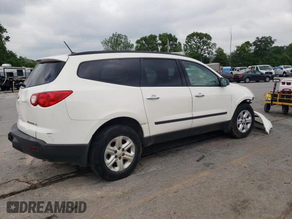 2012 Chevrolet Traverse LS z VIN 1GNKRFEDXCJ143055, wystawiony jako Copart lot #56139025 z przebiegiem 243 496 mil mil oraz Szkoda całkowita • Salvage title. Historia ofert i sprzedaży dostępna na DreamBid. Obrazek 3.