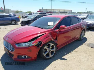 2015 Ford Fusion SE with VIN 3FA6P0HD5FR119609, listed as a IAAI auction lot 41892183 with 146,321 mi miles. Bid and sale history available at carsss.com. Image 17.