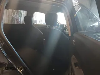 2015 GMC Terrain SLE z VIN 2GKALMEK5F6291015, wystawiony jako IAAI lot #42473606 z przebiegiem 191 675 mil mil oraz . Historia ofert i sprzedaży dostępna na DreamBid. Obrazek 8.