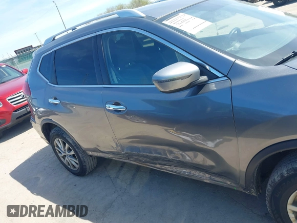 2018 Nissan Rogue SV z VIN KNMAT2MV6JP569246, wystawiony jako IAAI lot #42085827 z przebiegiem 143 364 mil mil oraz . Historia ofert i sprzedaży dostępna na DreamBid. Obrazek 13.