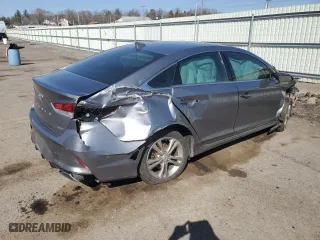 2019 Hyundai Sonata Sport with VIN 5NPE34AF9KH755662, listed as a Copart auction lot 48033335 with 0 mi miles and Salvage Title. Bid and sale history available at carsss.com. Image 3.