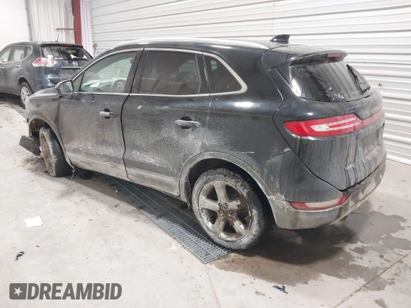 2016 Lincoln MKC Premier with VIN 5LMCJ1D94GUJ18170, listed as a IAAI auction lot 41374020 with 156,591 mi miles and . Bid and sale history available at DreamBid. Image 3.