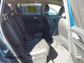 2019 Volkswagen Atlas SEL with VIN 1V2MR2CA9KC614343, listed as a IAAI auction lot 41748405 with 54,676 mi miles and . Bid and sale history available at DreamBid. Image 8.