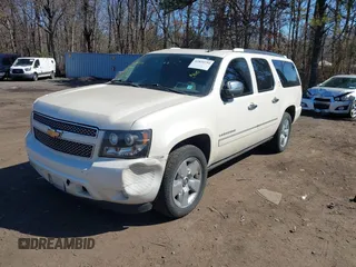 2010 Chevrolet Suburban LTZ with VIN 1GNUKKE32AR273522, listed as a IAAI auction lot 41820739 with 139,406 mi miles. Bid and sale history available at carsss.com. Image 2.