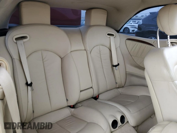 2007 Mercedes-Benz CLK 350 z VIN WDBTK56F07F215254, wystawiony jako Copart lot #58796725 z przebiegiem 191 246 mil mil oraz Szkoda całkowita • Salvage title. Historia ofert i sprzedaży dostępna na DreamBid. Obrazek 10.