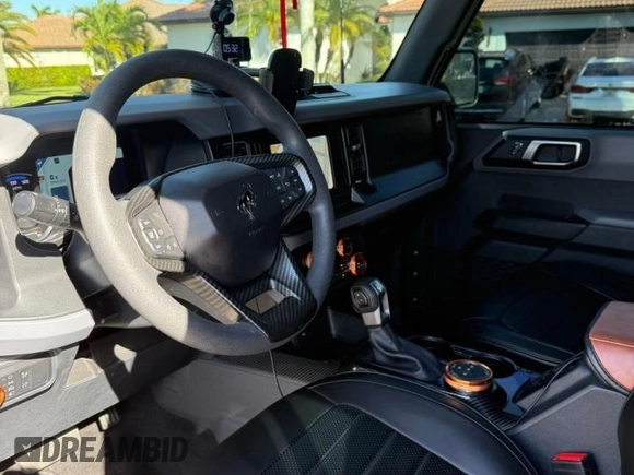 2022 Ford Bronco with VIN 1FMEE5BPXNLB91071, listed as a Copart auction lot 53192765 with 5,263 mi miles and Clean Title. Bid and sale history available at DreamBid. Image 9.