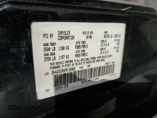 1991 Dodge Caravan z VIN 2B4GK55R6MR136865, wystawiony jako Copart lot #83209824 z przebiegiem 44 931 mil mil oraz Tytuł czysty. Historia ofert i sprzedaży dostępna na DreamBid. Obrazek 13.