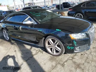 2012 Audi S5 Prestige with VIN WAUVVAFR3CA012447, listed as a IAAI auction lot 41847641 with 95,101 mi miles. Bid and sale history available at carsss.com. Image 1.