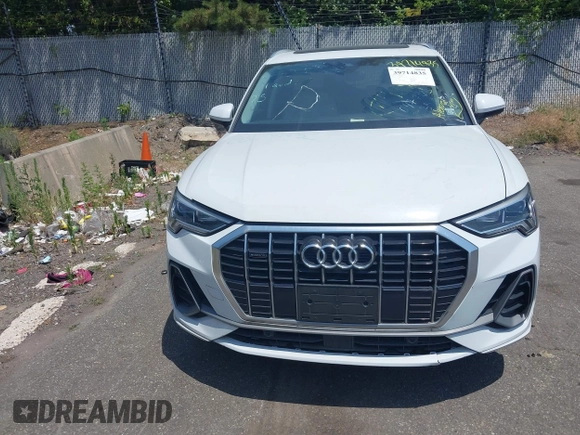 2021 Audi Q3 S line Premium Plus with VIN WA1EECF32M1047731, listed as a IAAI auction lot 39714835 with 15,939 mi miles and . Bid and sale history available at DreamBid. Image 12.