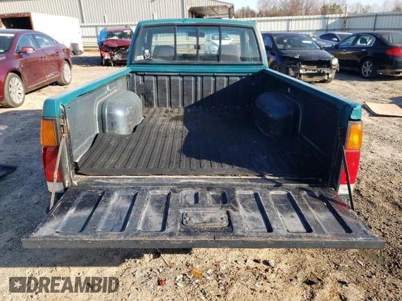 1993 Nissan Frontier z VIN 1N6SD16S0PC447364, wystawiony jako Copart lot #47932255 z przebiegiem 240 319 mil mil oraz Szkoda całkowita • Salvage title. Historia ofert i sprzedaży dostępna na DreamBid. Obrazek 10.