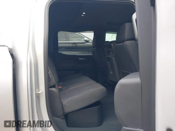 2021 Chevrolet Silverado 1500 LT with VIN 1GCUYDED8MZ188894, listed as a IAAI auction lot 41702619 with 48,604 mi miles. Bid and sale history available at carsss.com. Image 8.