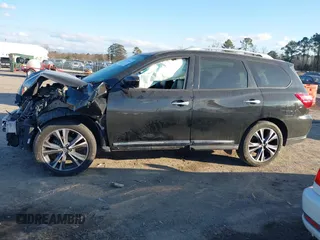 2020 Nissan Pathfinder Platinum with VIN 5N1DR2DM6LC627624, listed as a IAAI auction lot 41216996 with 114,720 mi miles. Bid and sale history available at carsss.com. Image 14.