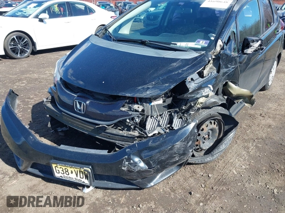 2015 Honda Fit LX z VIN 3HGGK5H51FM775176, wystawiony jako IAAI lot #41690648 z przebiegiem 49 979 mil mil oraz . Historia ofert i sprzedaży dostępna na DreamBid. Obrazek 6.