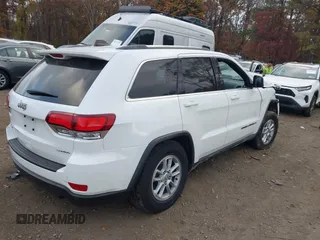 2020 Jeep Grand Cherokee Altitude z VIN 1C4RJFAGXLC433962, wystawiony jako IAAI lot #40721842 z przebiegiem 73 528 mil mil oraz . Historia ofert i sprzedaży dostępna na DreamBid. Obrazek 4.