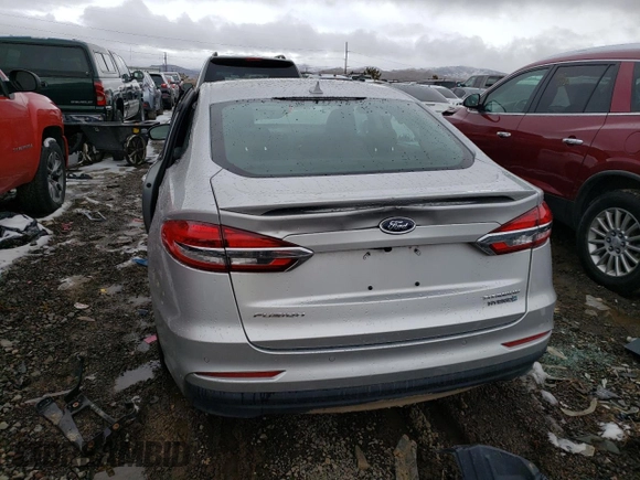 2019 Ford Fusion Hybrid Titanium with VIN 3FA6P0RU4KR182029, listed as a Copart auction lot 45426203 with 71,021 mi miles. Bid and sale history available at carsss.com. Image 6.