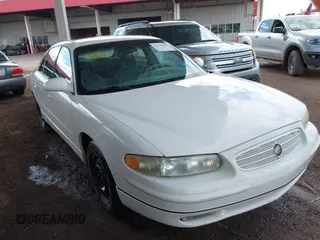 2002 Buick Regal LS with VIN 2G4WB52K721105816, listed as a IAAI auction lot 41778299 with 169,289 mi miles. Bid and sale history available at carsss.com. Image 1.