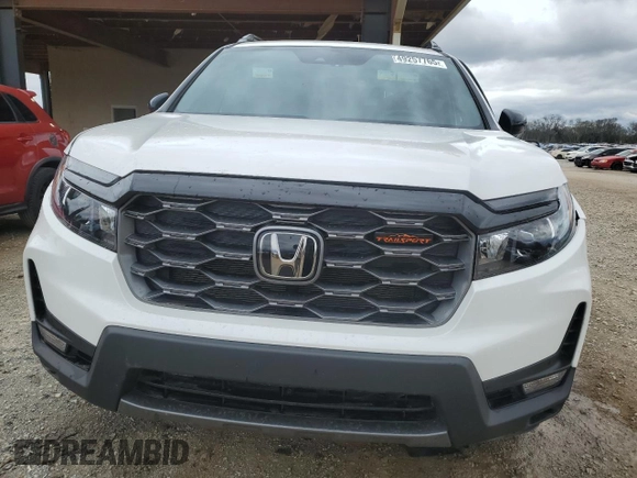 2024 Honda Passport TrailSport with VIN 5FNYF8H66RB013794, listed as a Copart auction lot 49257765 with 7,722 mi miles and Salvage Title. Bid and sale history available at carsss.com. Image 5.