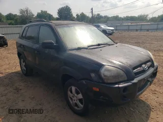 2005 Hyundai Tucson GL with VIN KM8JM12BX5U075930, listed as a Copart auction lot 67500484 with 141,028 mi miles and Salvage Title. Bid and sale history available at carsss.com. Image 4.