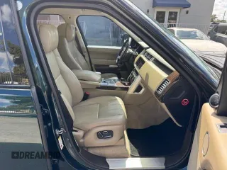 2014 Land Rover Range Rover Supercharged с VIN SALGS2TF9EA174325, выставлен на аукционе Copart как лот 62036815 с пробегом 105 462 миль миль и На запчасти • Non repairable. История ставок и продаж доступна на DreamBid. Изображение 7.