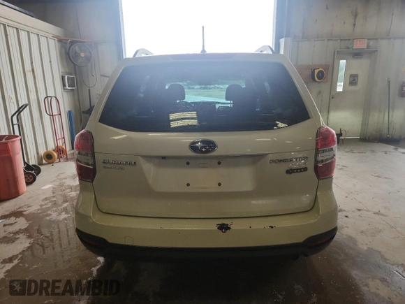 2015 Subaru Forester 2.5i with VIN JF2SJABC4FH823531, listed as a Copart auction lot 61083875 with 151,971 mi miles and Salvage title. Bid and sale history available at DreamBid. Image 6.