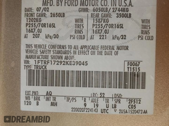 2002 Ford F-150 XL z VIN 1FTRF17292KE39045, wystawiony jako Copart lot #48860845 z przebiegiem 111 176 mil mil oraz Czysty tytuł • Clean title. Historia ofert i sprzedaży dostępna na DreamBid. Obrazek 12.