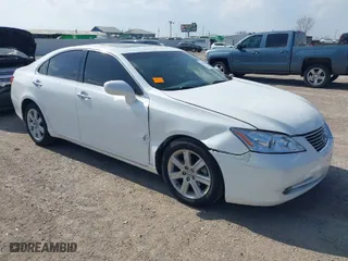 2008 Lexus ES 350 with VIN JTHBJ46G482183497, listed as a IAAI auction lot 41876405 with 127,774 mi miles. Bid and sale history available at carsss.com. Image 1.