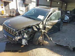 2017 Jeep Cherokee Latitude с VIN 1C4PJMCB5HW509557, выставлен на аукционе IAAI как лот 41586660 с пробегом 51 842 миль миль и . История ставок и продаж доступна на DreamBid. Изображение 6.