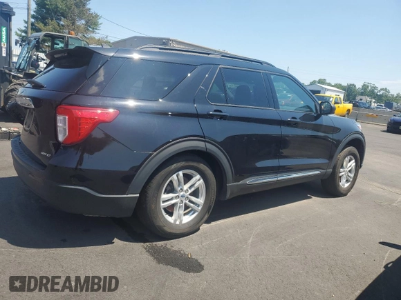 2023 Ford Explorer XLT z VIN 1FMSK8DH5PGA53324, wystawiony jako Copart lot #62656755 z przebiegiem 22 480 mil mil oraz Szkoda całkowita • Salvage title. Historia ofert i sprzedaży dostępna na DreamBid. Obrazek 3.