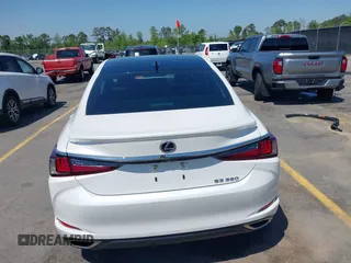 2022 Lexus ES 350 z VIN 58ADZ1B17NU128114, wystawiony jako IAAI lot #42006111 z przebiegiem 44 060 mil mil oraz . Historia ofert i sprzedaży dostępna na DreamBid. Obrazek 16.