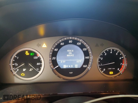 2011 Mercedes-Benz GLK 350 with VIN WDCGG8HB5BF637197, listed as a Copart auction lot 76940104 with 88,592 mi miles and Clean Title. Bid and sale history available at DreamBid. Image 9.