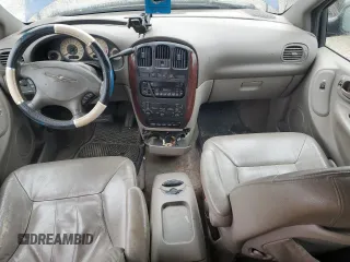 2001 Chrysler Town & Country LXi with VIN 2C8GP54L61R406351, listed as a Copart auction lot 44060465 with 251,921 mi miles and Salvage Title. Bid and sale history available at DreamBid. Image 8.