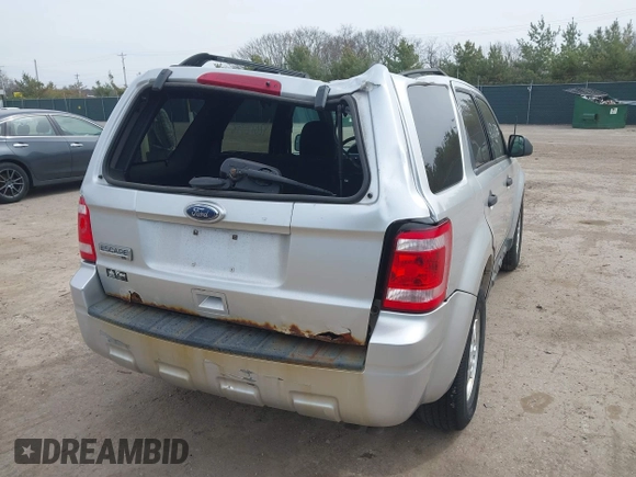 2011 Ford Escape XLT с VIN 1FMCU9D77BKC38802, выставлен на аукционе IAAI как лот 42012798 с пробегом 249 489 миль миль и . История ставок и продаж доступна на DreamBid. Изображение 4.