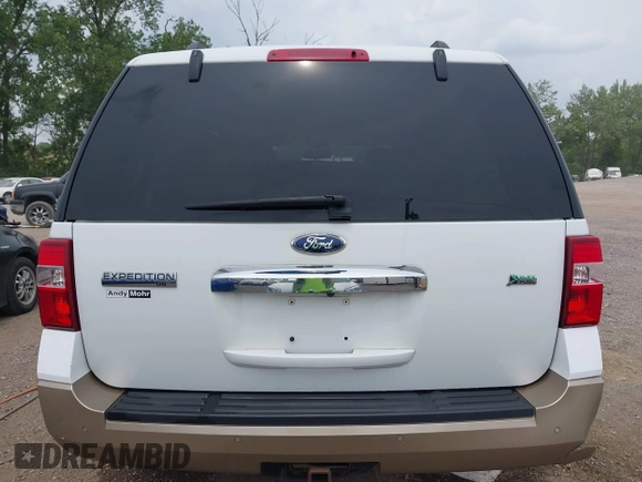 2014 Ford Expedition King Ranch with VIN 1FMJU1J5XEEF01752, listed as a IAAI auction lot 42402066 with 151,759 mi miles and . Bid and sale history available at DreamBid. Image 16.