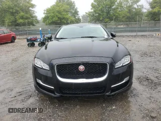 2016 Jaguar XJ R-Sport with VIN SAJWJ1CD7G8V95129, listed as a Copart auction lot 73569464 with 143,740 mi miles and Clean title. Bid and sale history available at DreamBid. Image 5.