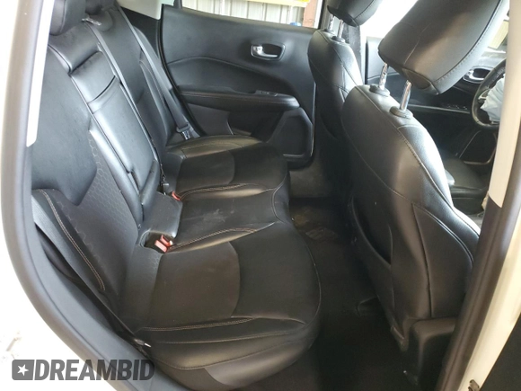 2019 Jeep Compass Latitude with VIN 3C4NJDBB6KT598559, listed as a Copart auction lot 58313545 with 70,022 mi miles and Salvage title. Bid and sale history available at DreamBid. Image 11.
