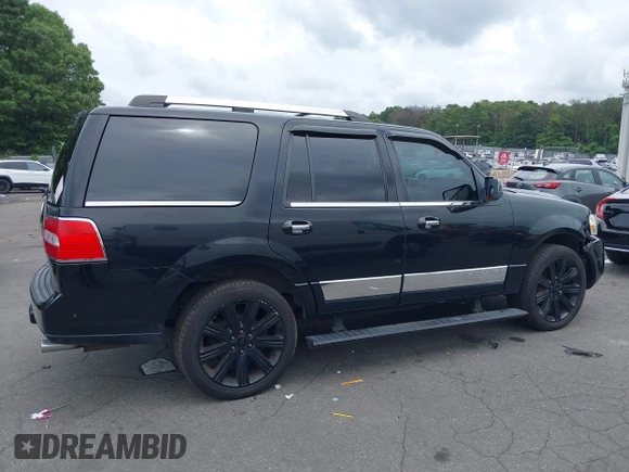 2009 Lincoln Navigator with VIN 5LMFU28529EJ01821, listed as a IAAI auction lot 42658727 with 130,855 mi miles and . Bid and sale history available at DreamBid. Image 14.
