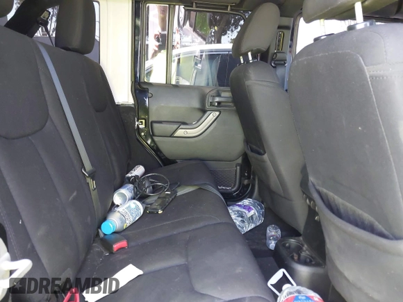 2015 Jeep Wrangler Unlimited Sport с VIN 1C4HJWDG7FL544447, выставлен на аукционе IAAI как лот 42283613 с пробегом 132 939 миль миль и . История ставок и продаж доступна на DreamBid. Изображение 8.