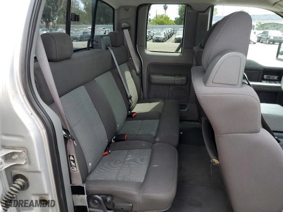2004 Ford F-150 XL with VIN 1FTPX12584NA59525, listed as a Copart auction lot 51020545 with 178,886 mi miles and Clean Title. Bid and sale history available at carsss.com. Image 10.