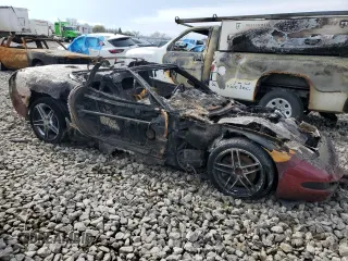 1998 Chevrolet Corvette z VIN 1G1YY32G9W5111612, wystawiony jako Copart lot #52559905 z przebiegiem Nie podano mil oraz Nie do naprawy • Non repairable. Historia ofert i sprzedaży dostępna na DreamBid. Obrazek 4.