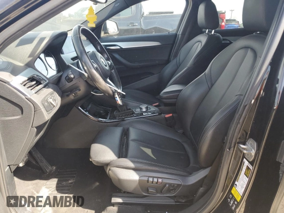 2018 BMW X2 xDrive28i z VIN WBXYJ5C39JEF81835, wystawiony jako Copart lot #49083295 z przebiegiem 66 524 mil mil oraz Szkoda całkowita • Salvage title. Historia ofert i sprzedaży dostępna na DreamBid. Obrazek 7.