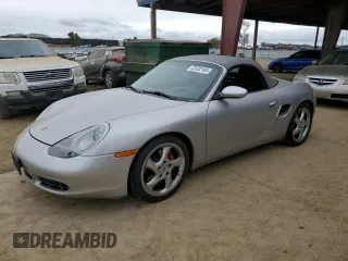 2001 Porsche Boxster S with VIN WP0CB29841U664615, listed as a Copart auction lot 47432105 with 32,945 mi miles and Salvage Title. Bid and sale history available at carsss.com. Image 1.