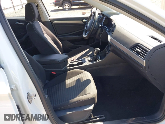 2024 Volkswagen Jetta S with VIN 3VW5M7BU6RM058267, listed as a IAAI auction lot 42762187 with 27,588 mi miles and . Bid and sale history available at DreamBid. Image 5.