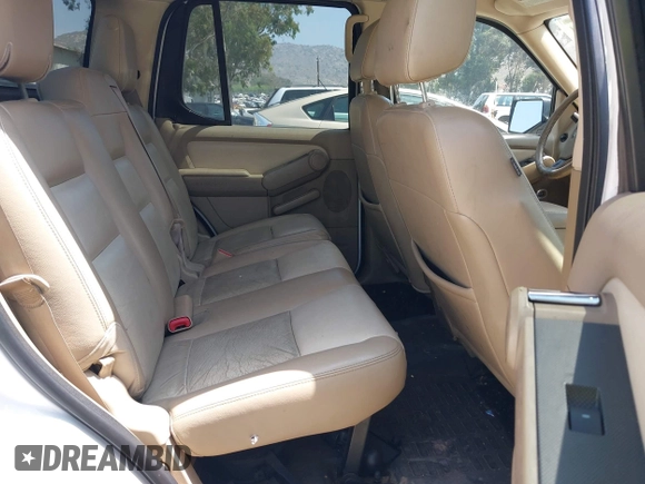 2007 Ford Explorer Sport Trac Limited with VIN 1FMEU33877UA55458, listed as a IAAI auction lot 42458054 with 369,645 mi miles and . Bid and sale history available at DreamBid. Image 8.