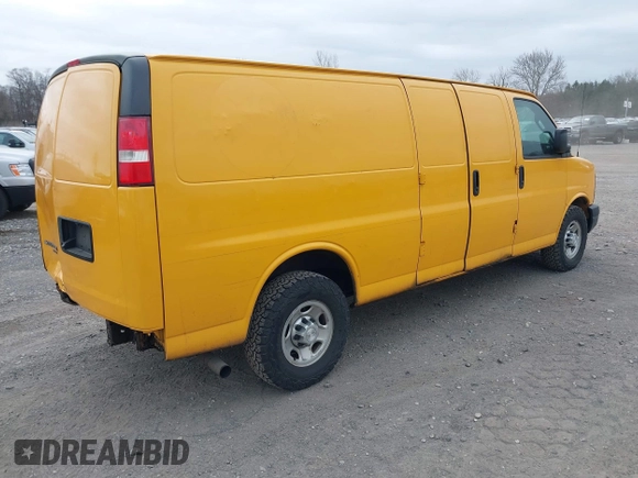 2016 Chevrolet Express Cargo Van with VIN 1GCWGBFF5G1215150, listed as a IAAI auction lot 41672104 with 152,723 mi miles. Bid and sale history available at carsss.com. Image 4.