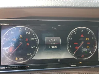 2015 Mercedes-Benz S 550 with VIN WDDUG8CB5FA074757, listed as a Copart auction lot 46002355 with 114,888 mi miles and Salvage Title. Bid and sale history available at carsss.com. Image 9.