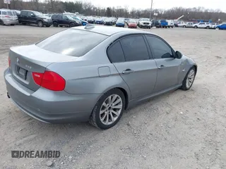2011 BMW 3 Series 328i with VIN WBAPH5C59BA442474, listed as a IAAI auction lot 41676997 with 219,206 mi miles and . Bid and sale history available at carsss.com. Image 4.