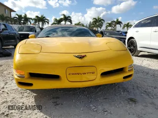 2001 Chevrolet Corvette with VIN 1G1YY22G515128068, listed as a Copart auction lot 44383715 with 71,184 mi miles and Clean Title. Bid and sale history available at carsss.com. Image 5.