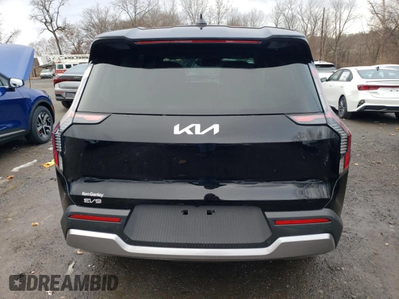 2024 Kia EV9 Light Long Range with VIN KNDAB5S1XR6029081, listed as a Copart auction lot 83992264 with 0 mi miles and Salvage Title. Bid and sale history available at carsss.com. Image 6.