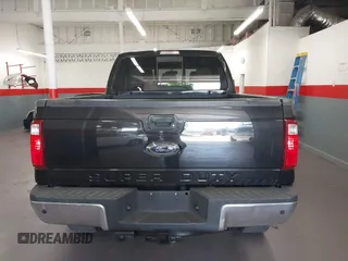 2015 Ford Super Duty F-250 SRW Lariat with VIN 1FT7W2BT1FED13599, listed as a IAAI auction lot 41987618 with 174,728 mi miles. Bid and sale history available at carsss.com. Image 17.